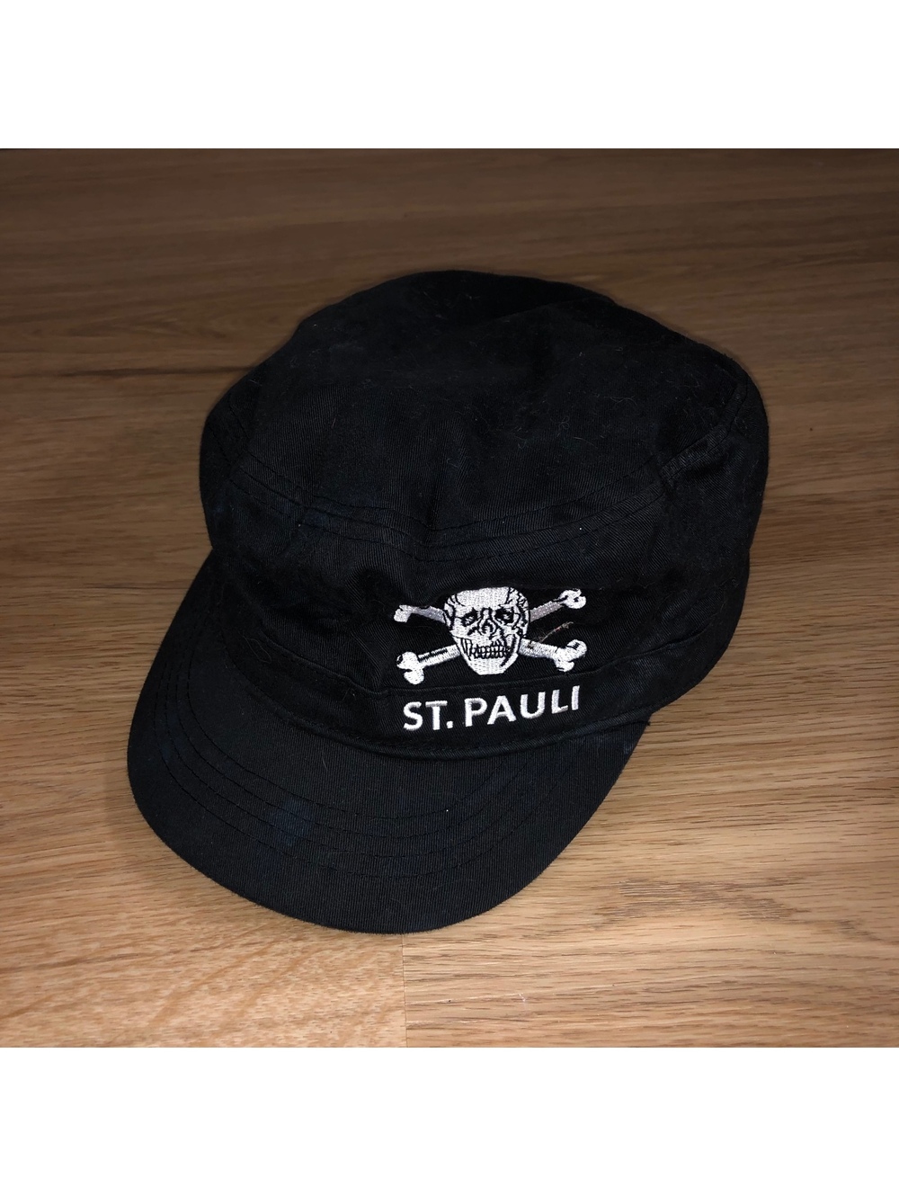 ST PAULI FC SOCCER FOOTBALL ARMY CADET CAP HAT BLACK SKULL CROSSBONES ADJUSTABLE